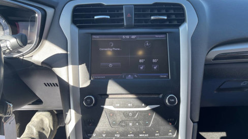 Used 2013 Ford Fusion SE image 29