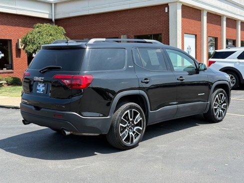Used 2019 GMC Acadia SLT w/ Black Edition image 5