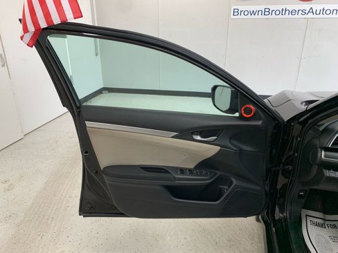 Used 2018 Honda Civic EX image 15