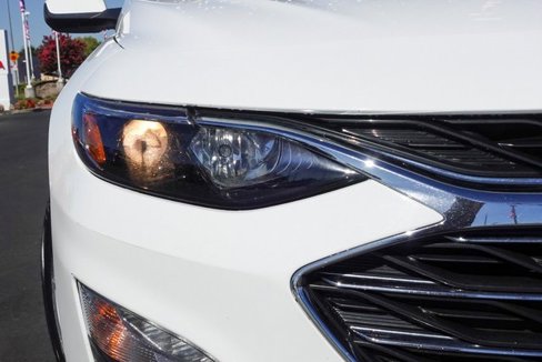 Used 2023 Chevrolet Malibu LT image 7