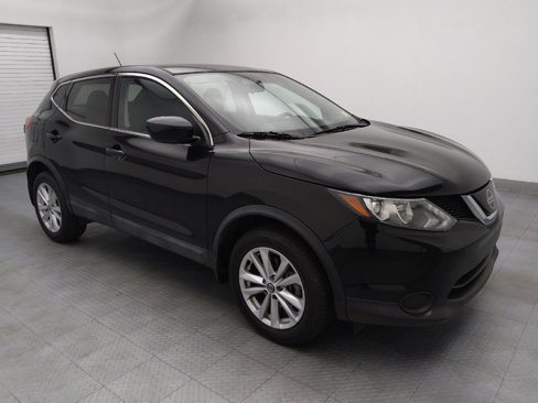 Used 2019 Nissan Rogue Sport S w/ Appearance Package image 11