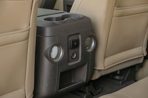 Used 2011 Ford F250 Lariat w/ Lariat Interior Pkg image 40
