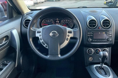 Used 2013 Nissan Rogue SV image 5