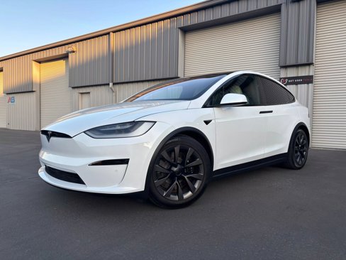 Used 2022 Tesla Model X image 5