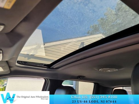 Used 2011 Ford F150 Lariat w/ Lariat Chrome Pkg image 9