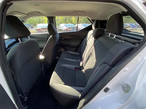 Used 2020 Nissan Kicks SV image 15