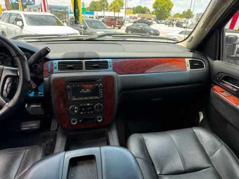 Used 2011 Chevrolet Silverado 3500 LTZ image 18