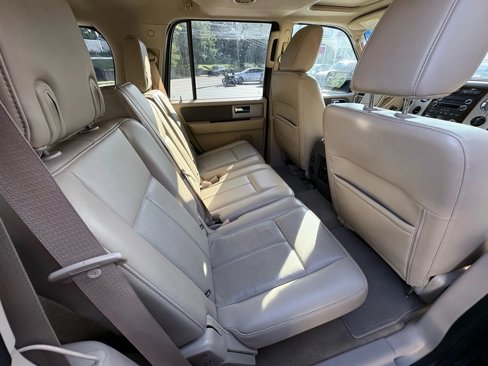 Used 2014 Ford Expedition XLT w/ Equipment Group 202A image 20