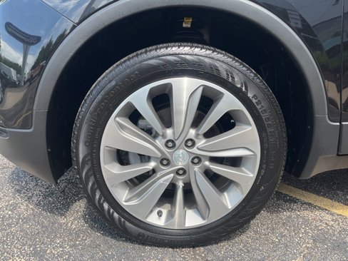 Used 2020 Buick Encore Preferred image 4