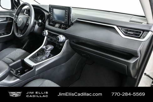 Used 2022 Toyota RAV4 XLE image 23