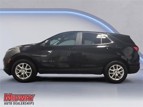 Used 2022 Chevrolet Equinox LT image 2