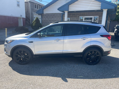 Used 2019 Ford Escape SE image 8