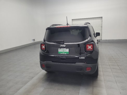 Used 2020 Jeep Renegade Latitude image 7