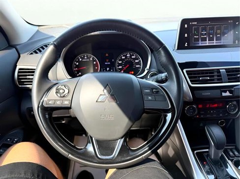 Used 2020 Mitsubishi Eclipse Cross SE image 14