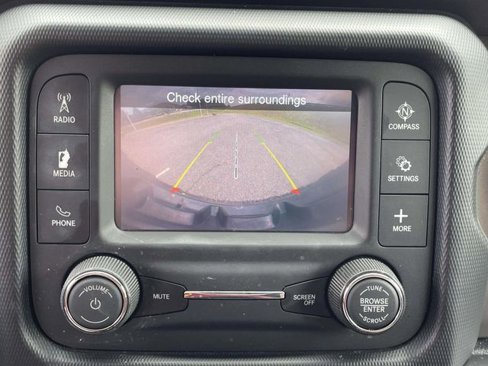 Used 2020 Jeep Wrangler Unlimited Sport S image 21