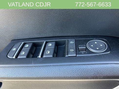 Used 2023 Kia Soul LX w/ LX Technology Package image 16