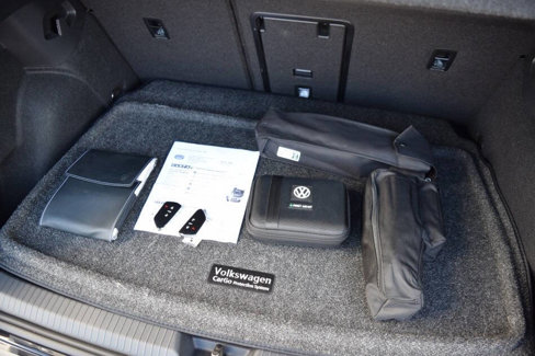 Used 2024 Volkswagen Golf R image 78