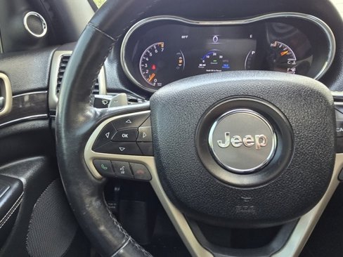 Used 2015 Jeep Grand Cherokee Limited w/ Trailer Tow Group IV image 35