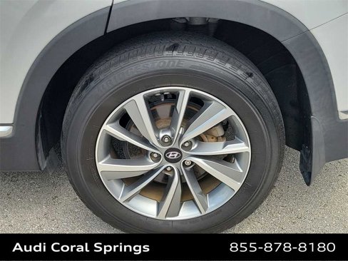 Used 2019 Hyundai Santa Fe FWD image 8