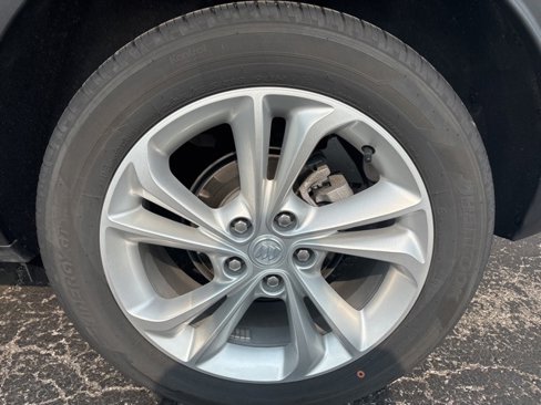 Used 2023 Buick Encore GX Preferred w/ Cold Weather Comfort Package image 27