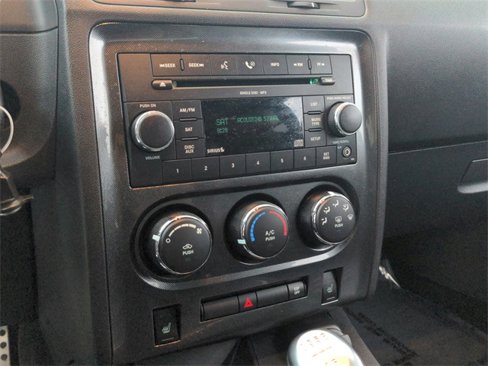 Used 2009 Dodge Challenger R/T image 30