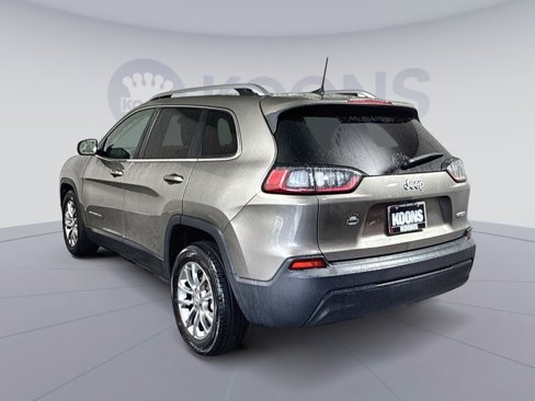 Used 2019 Jeep Cherokee Latitude Plus image 4