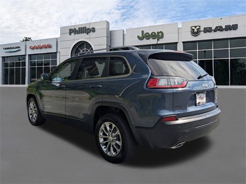 Used 2021 Jeep Cherokee Latitude Lux w/ Comfort/Convenience Group image 5