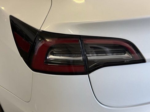 Used 2021 Tesla Model 3 Standard Range Plus image 35