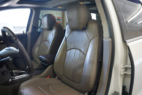 Used 2013 GMC Acadia Denali image 24