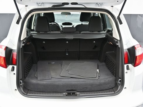 Used 2016 Ford C-MAX SE image 13