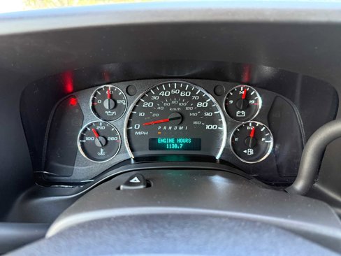 Used 2023 GMC Savana 2500 w/ Driver Convenience Package image 33