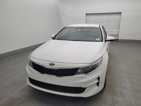 Used 2017 Kia Optima LX image 15