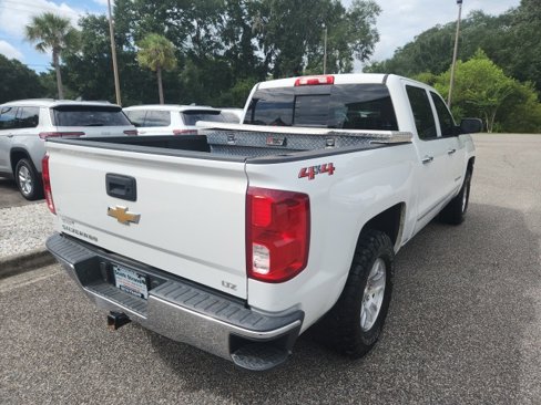 Used 2018 Chevrolet Silverado 1500 LTZ image 9