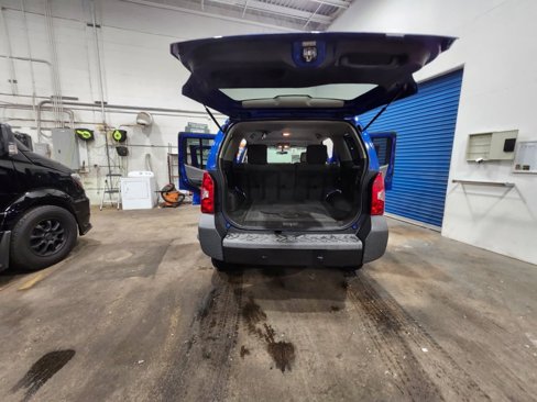 Used 2015 Nissan Xterra X image 18