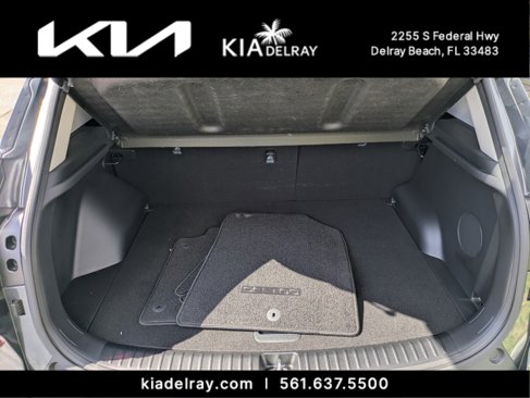 Certified 2023 Kia Seltos SX w/ SX Sunroof Package image 15