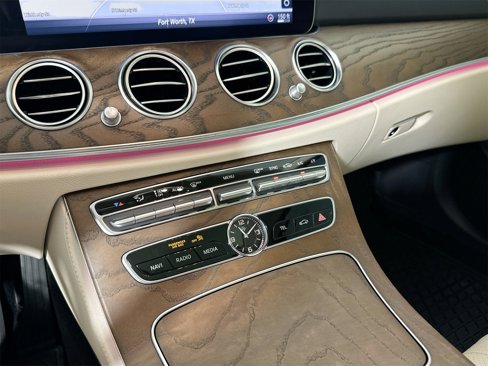 Used 2020 Mercedes-Benz E 350 4MATIC Sedan image 18