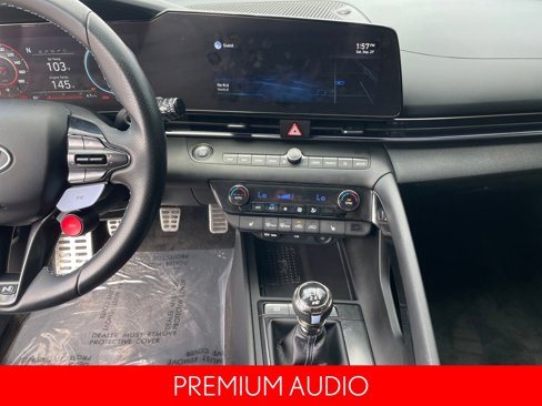 Used 2022 Hyundai Elantra N image 16