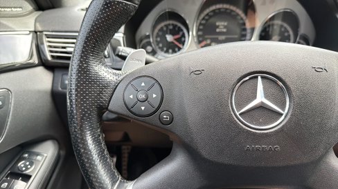 Used 2010 Mercedes-Benz E 63 AMG Sedan image 39
