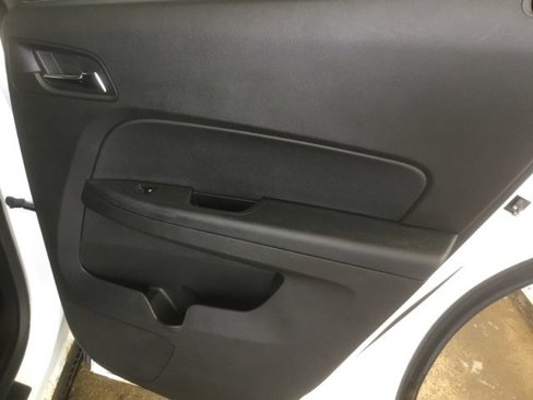 Used 2014 Chevrolet Equinox LT w/ Driver Convenience Package image 9