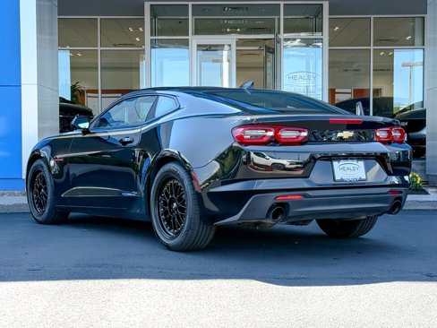 Used 2023 Chevrolet Camaro LT image 2