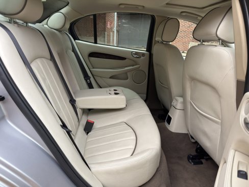 Used 2005 Jaguar X-TYPE 3.0 image 28