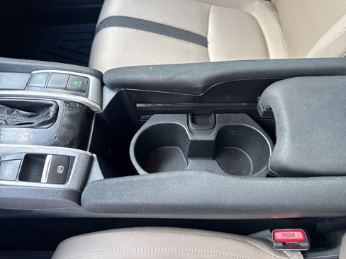 Used 2017 Honda Civic EX-T image 38