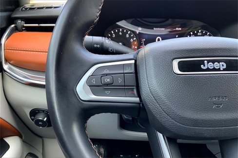 Used 2022 Jeep Compass Limited image 18