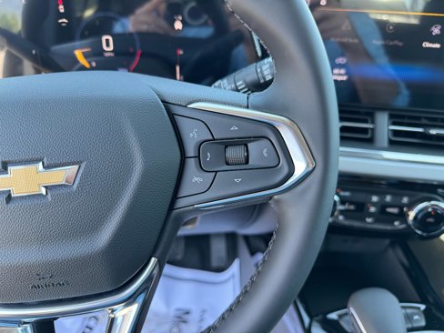 New 2025 Chevrolet Trax LT w/ Driver Confidence Package image 18