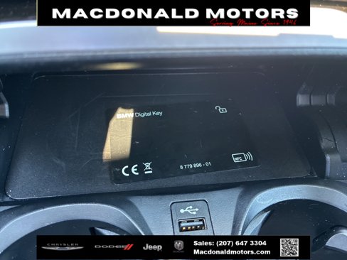 Used 2020 BMW 330i xDrive Sedan w/ Premium Package image 21