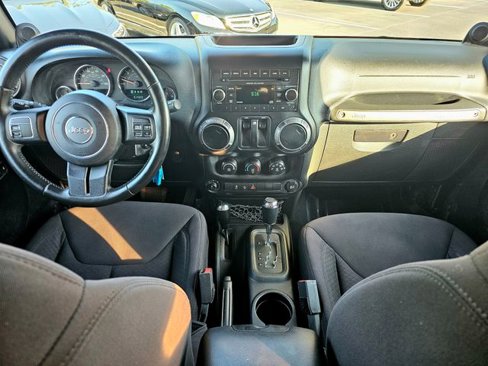 Used 2013 Jeep Wrangler Sport image 24