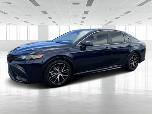 Used 2022 Toyota Camry SE image 7