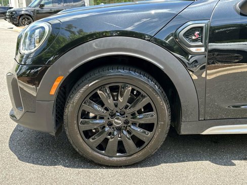 Used 2024 MINI Cooper Countryman S w/ Signature Upholstery Package image 11