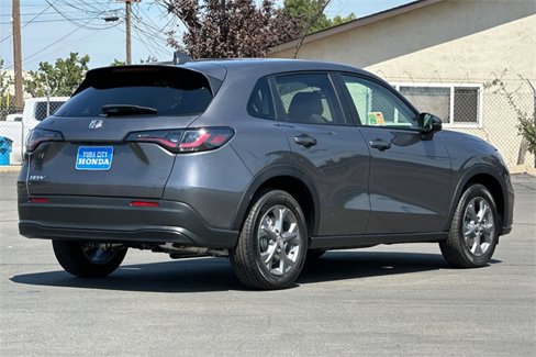 New 2026 Honda HR-V LX image 4
