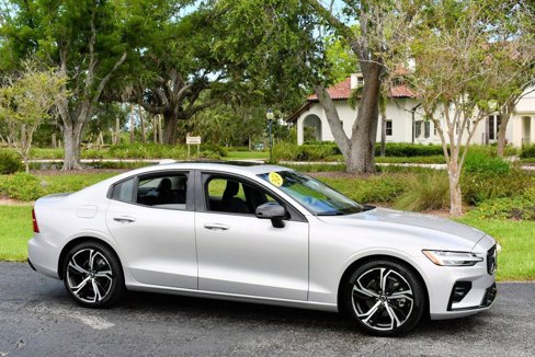 Used 2024 Volvo S60 B5 Core w/ Climate Package image 35